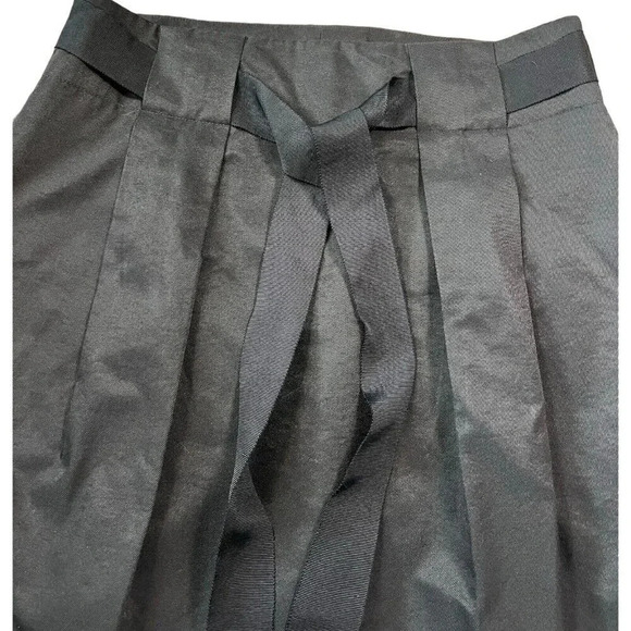 Banana Republic Mini Skirt Black Belted pleats Size 4 Lined Zip Pockets A-line - Picture 2 of 7